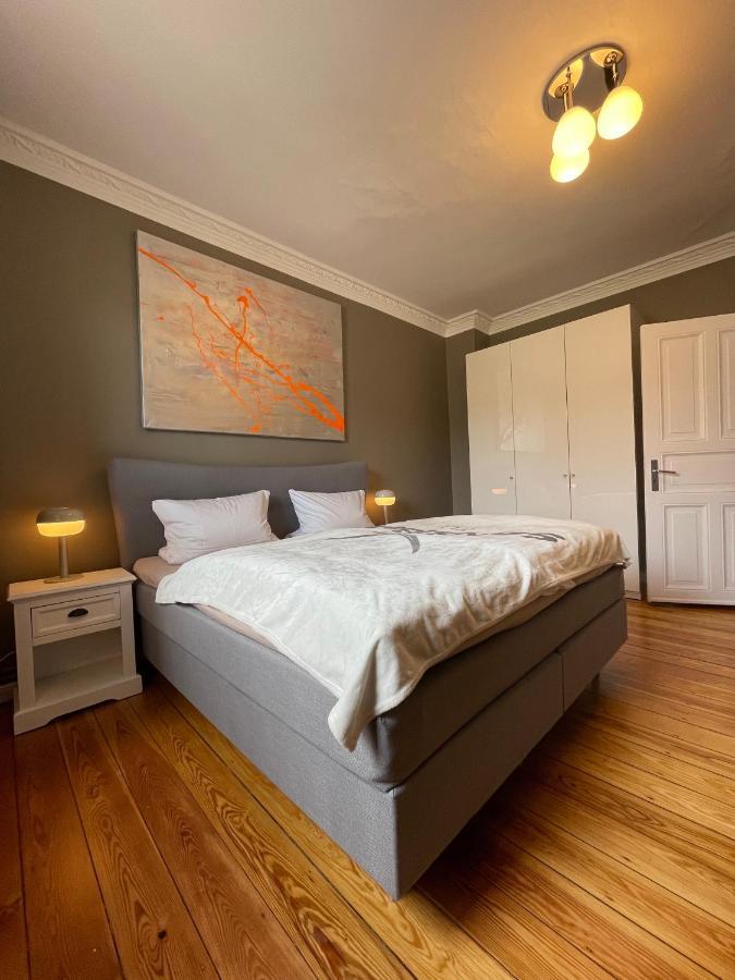 Altbaucharme Deluxe Mit Balkon In Zentraler Lage Apartment คีล ภายนอก รูปภาพ